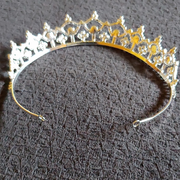 Tiara with baguettes and pearls - Picture 4 of 4